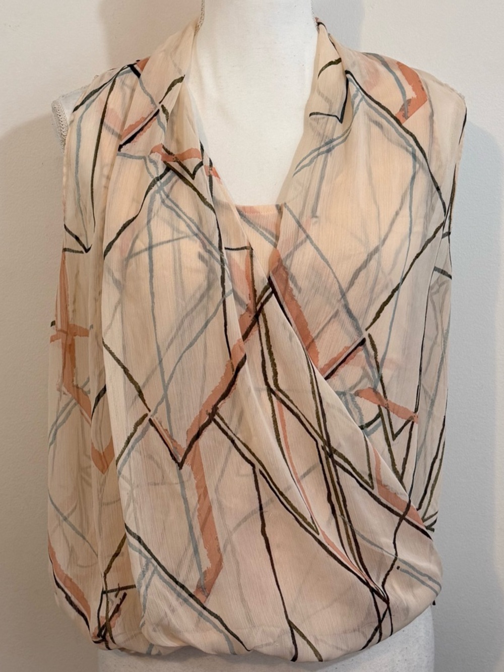 Banana Republic Sleeveless Wrap Front Blouse Abstract Print Side Zip Size Small